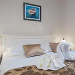 Apartment Stella *
